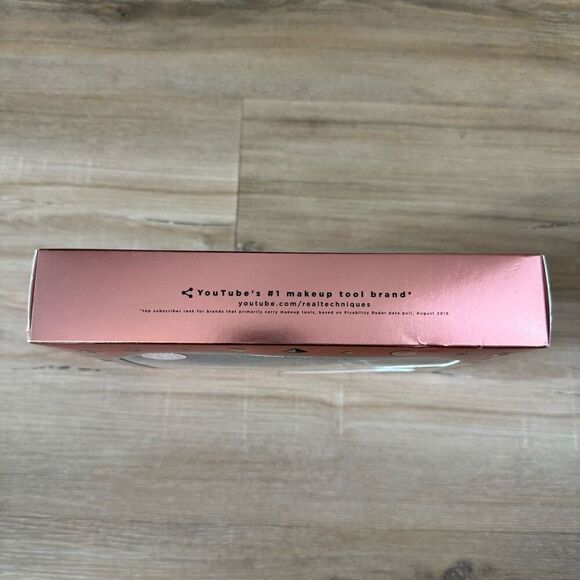 Real Techniques Limited Edition Studded Glam Makeup Brush Set 5 Piece New In Box - Picture 6 of 7